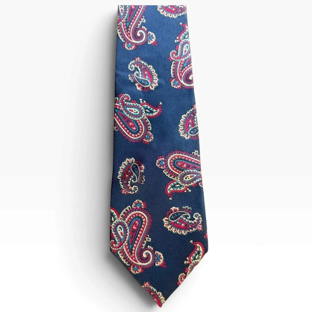 Christian Dior Mens Paisley Silk Tie Navy Blue Red Woven Italy Made USA 57 Inch